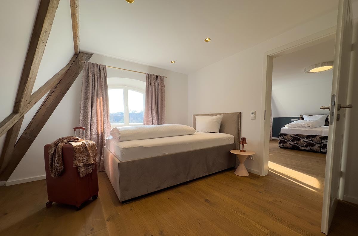 Außergewöhnlich Übernachten im Schloss Rottenburg für 8 (2 Nächte)