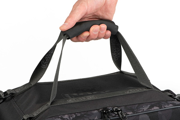 Fox Rage Voyager Camouflage Stacker L (Comprend 1 grande boîte profonde, 4 grandes boîtes peu profondes et 2 petites boîtes à pêche)