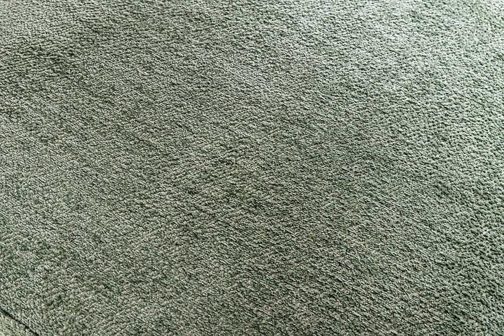 Skandinavischer Stuhl BOUTIQUE grün Strukturstoff brushed champagner gold Metall