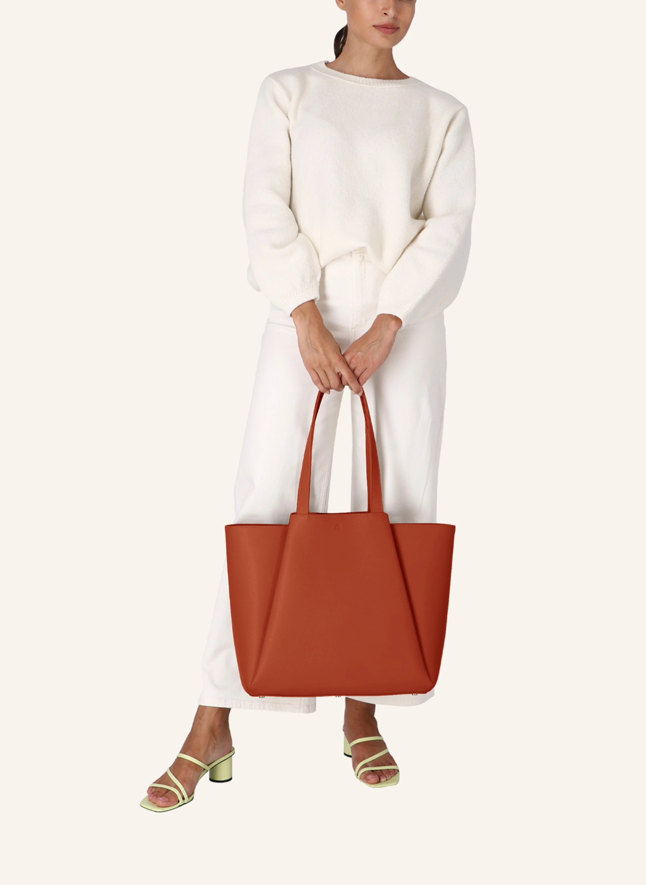 KAAI Schultertasche PYRAMID