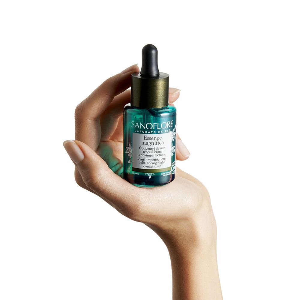 Sanoflore Essence Magnifica Ausgleichende Pflanzliche Nachtpflegekonzentrat