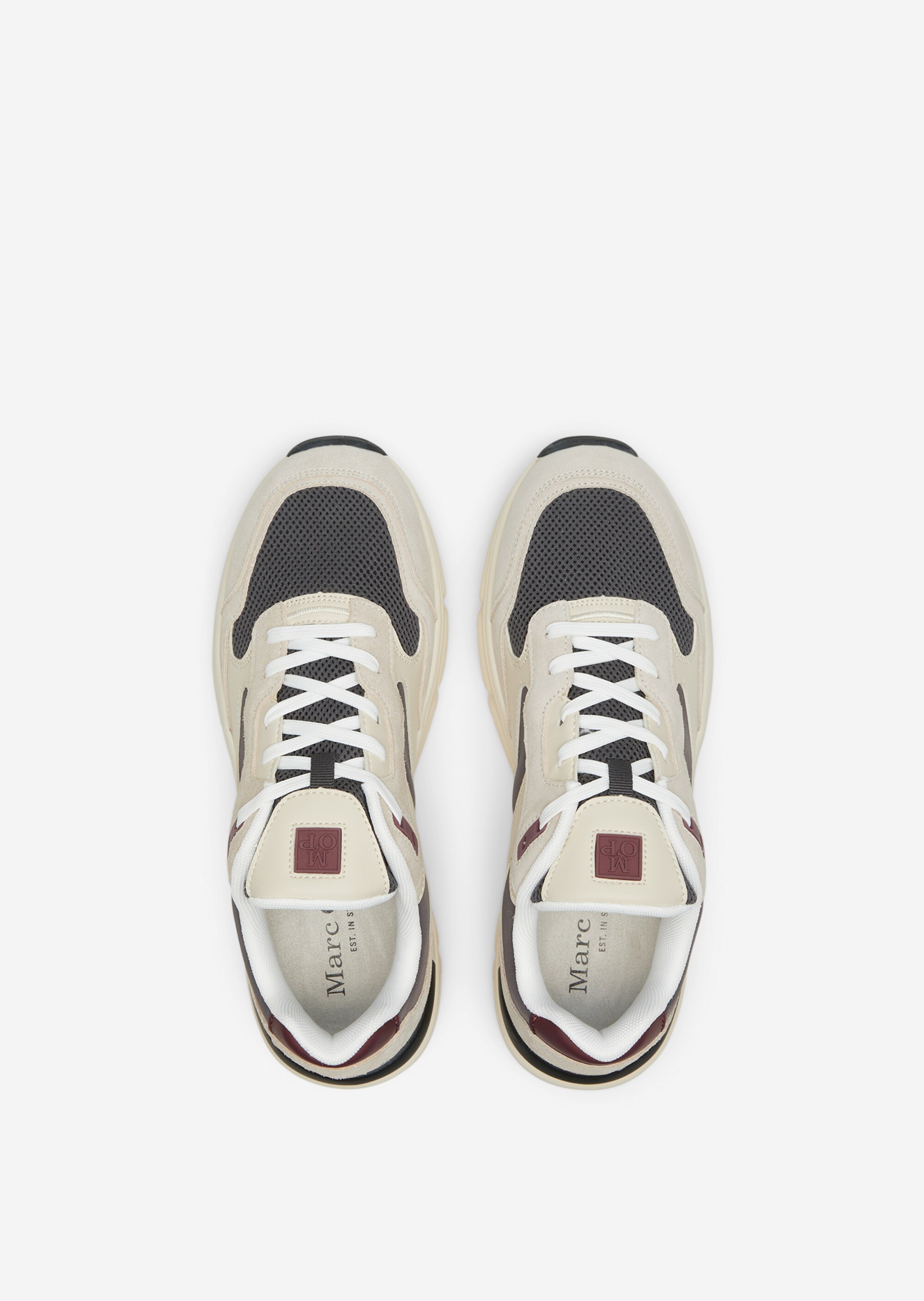 Sneaker aus Leder-Polyamid-Mix