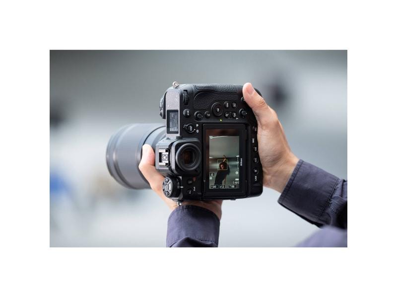Nikon Fotokamera Z9 BODY Systemkamera mit grandioser Abbildleistung bei Videos und Fotos