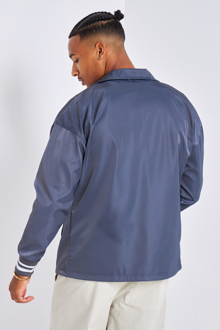 Veste gris foncé brodée 