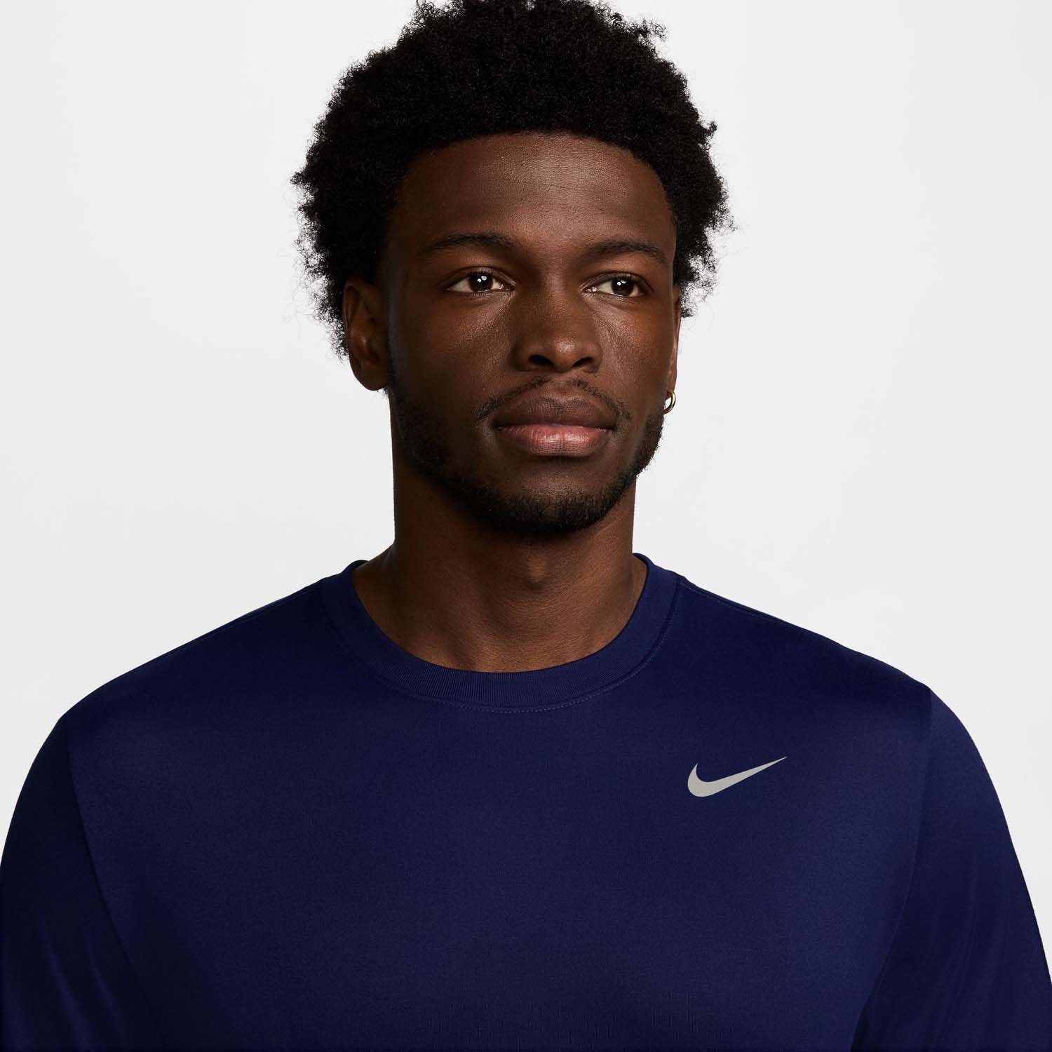Nike  Dri-FIT Legend Tee
