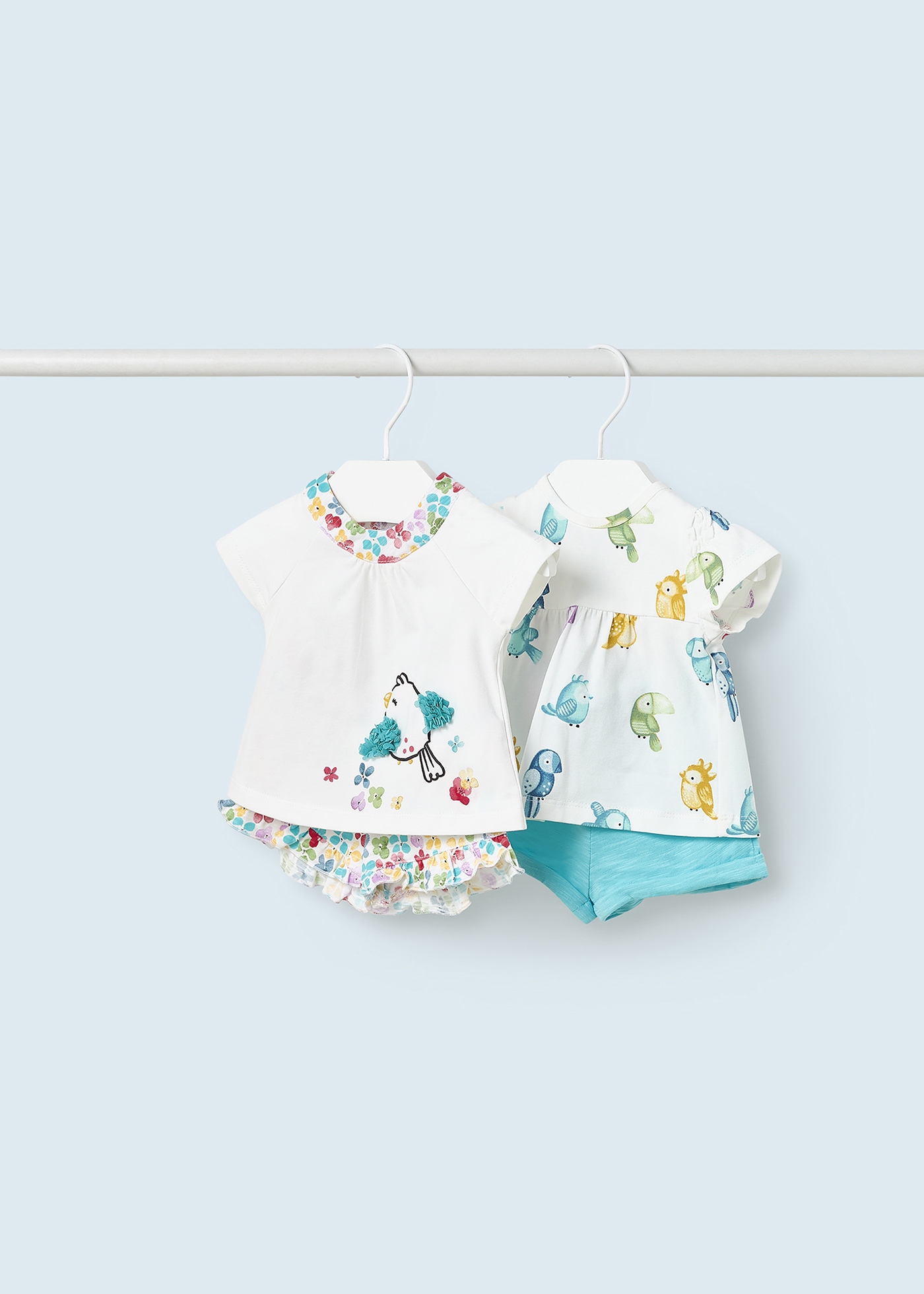 Conjunto de 4 peças com estampa para recém-nascido