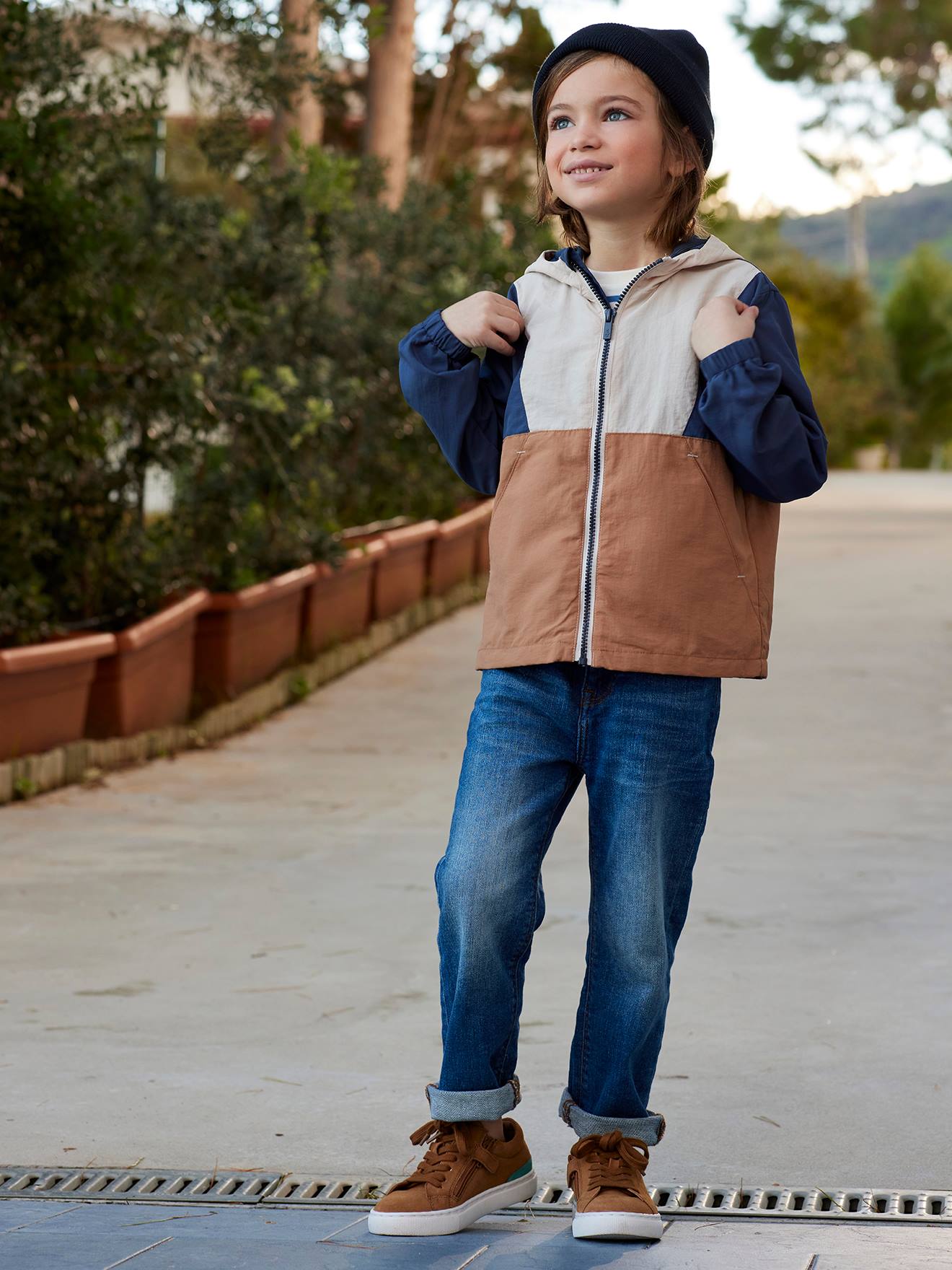 Gorro infantil Oeko Tex®, cor azul escuro lisa.