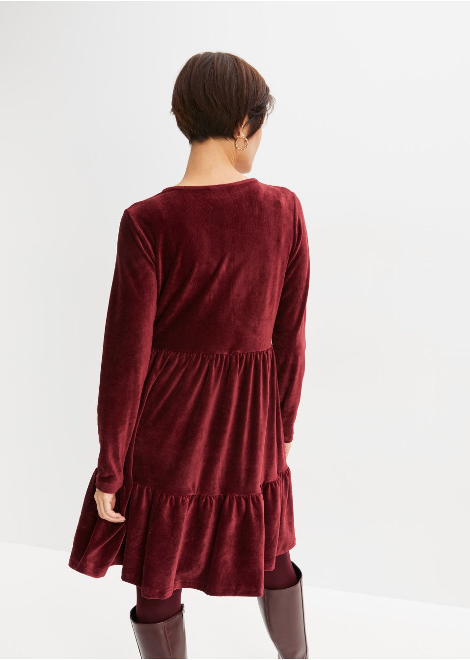 Robe en velours côtelé à manches longues