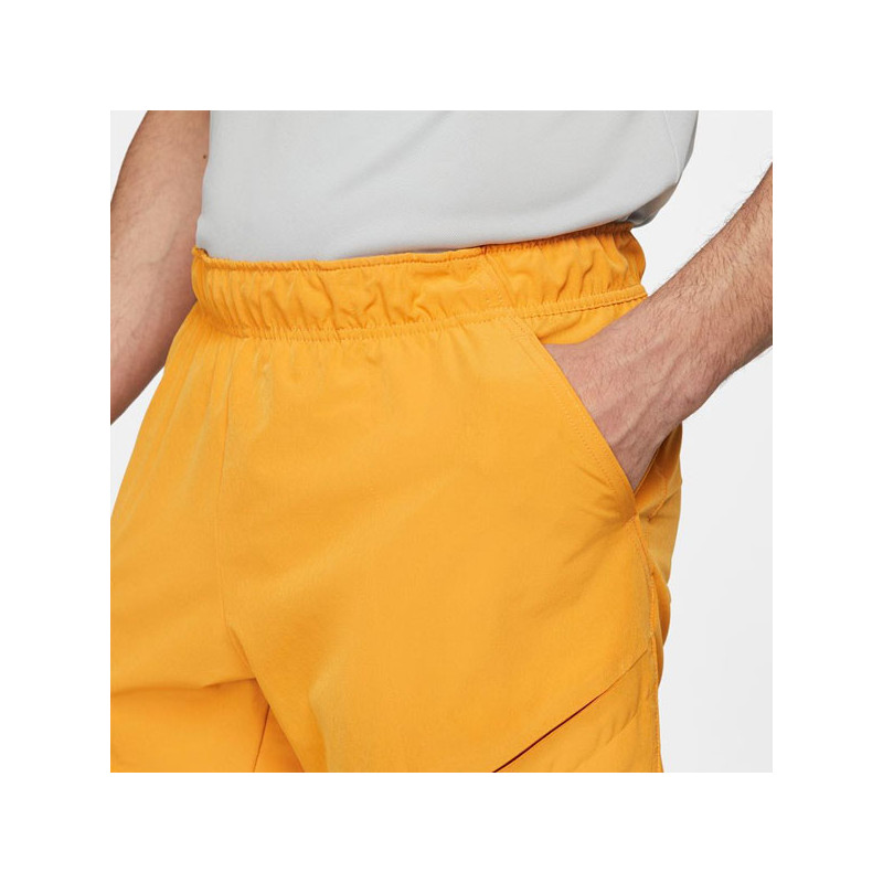 Short tennis NikeCourt Advantage