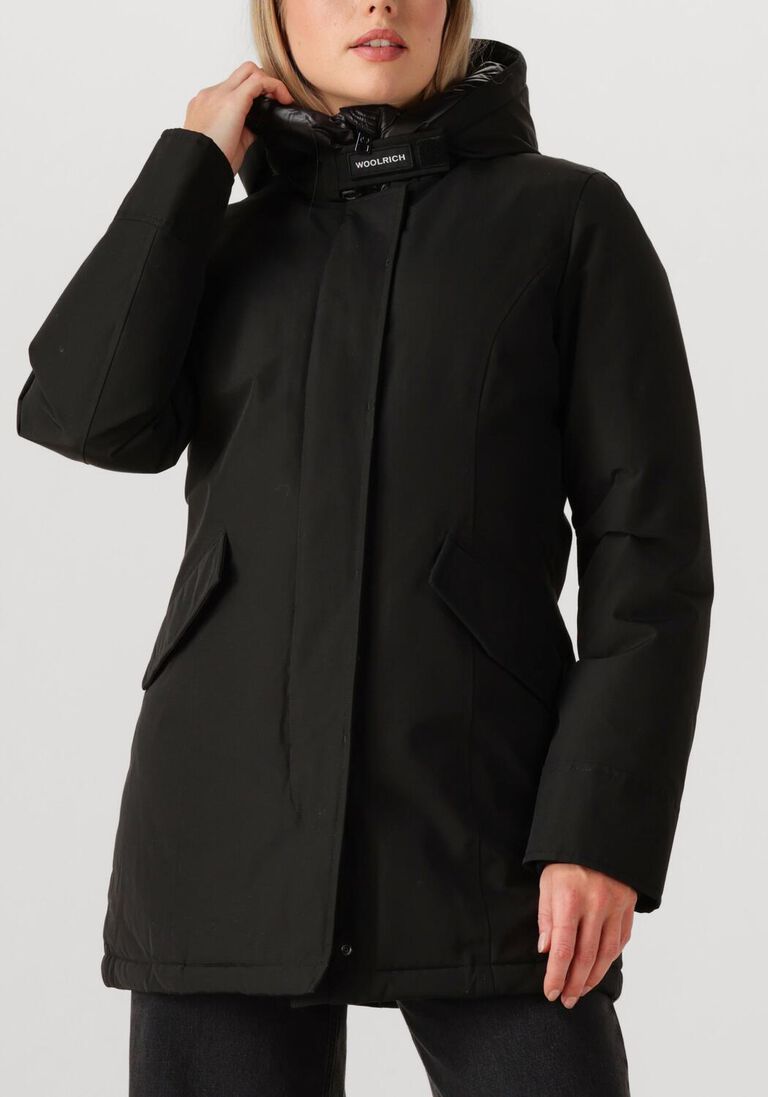 zwarte woolrich winterjassen arctic parka