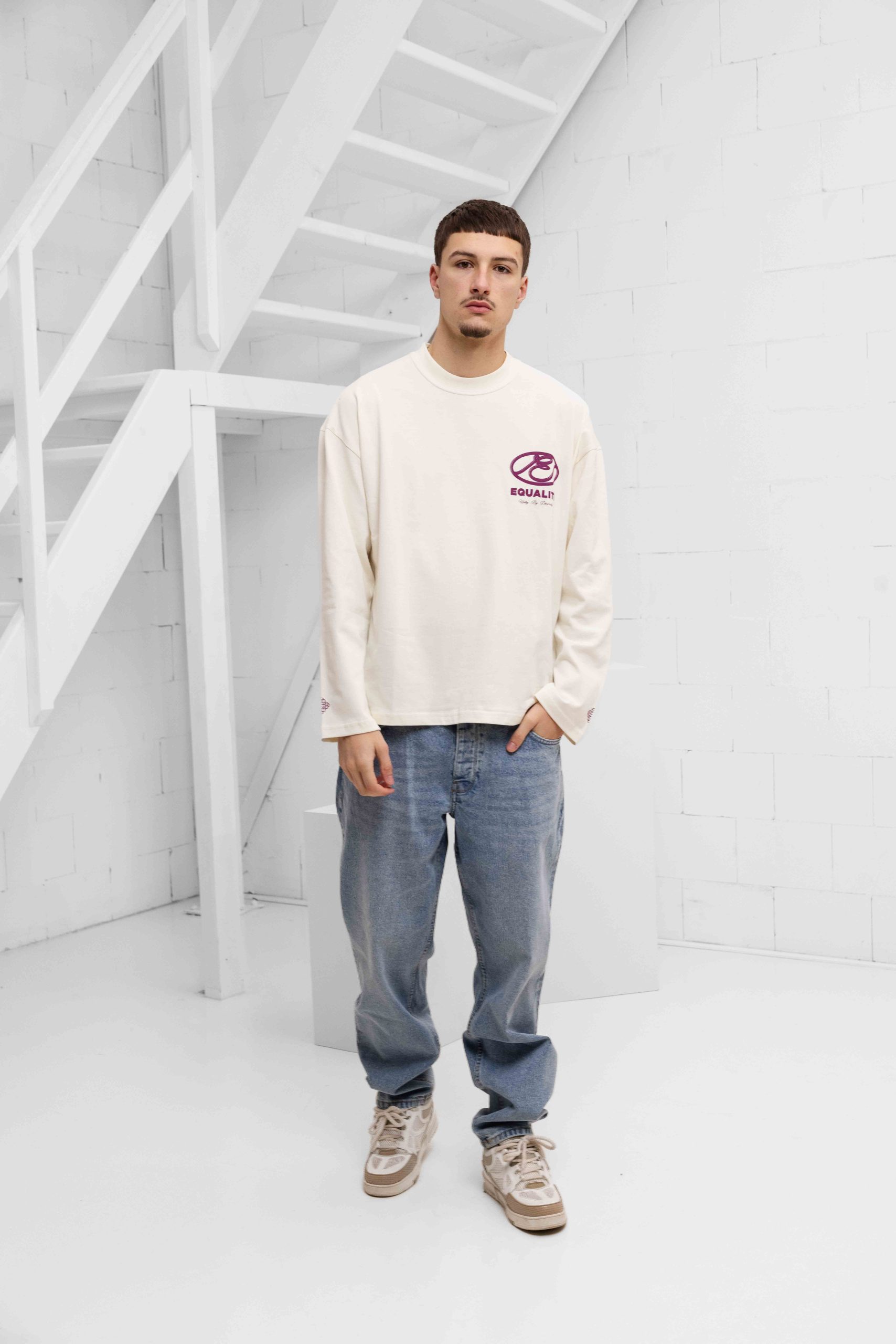 Equalité Arid Longsleeve T-Shirt Heren Gebroken Wit/Paars
