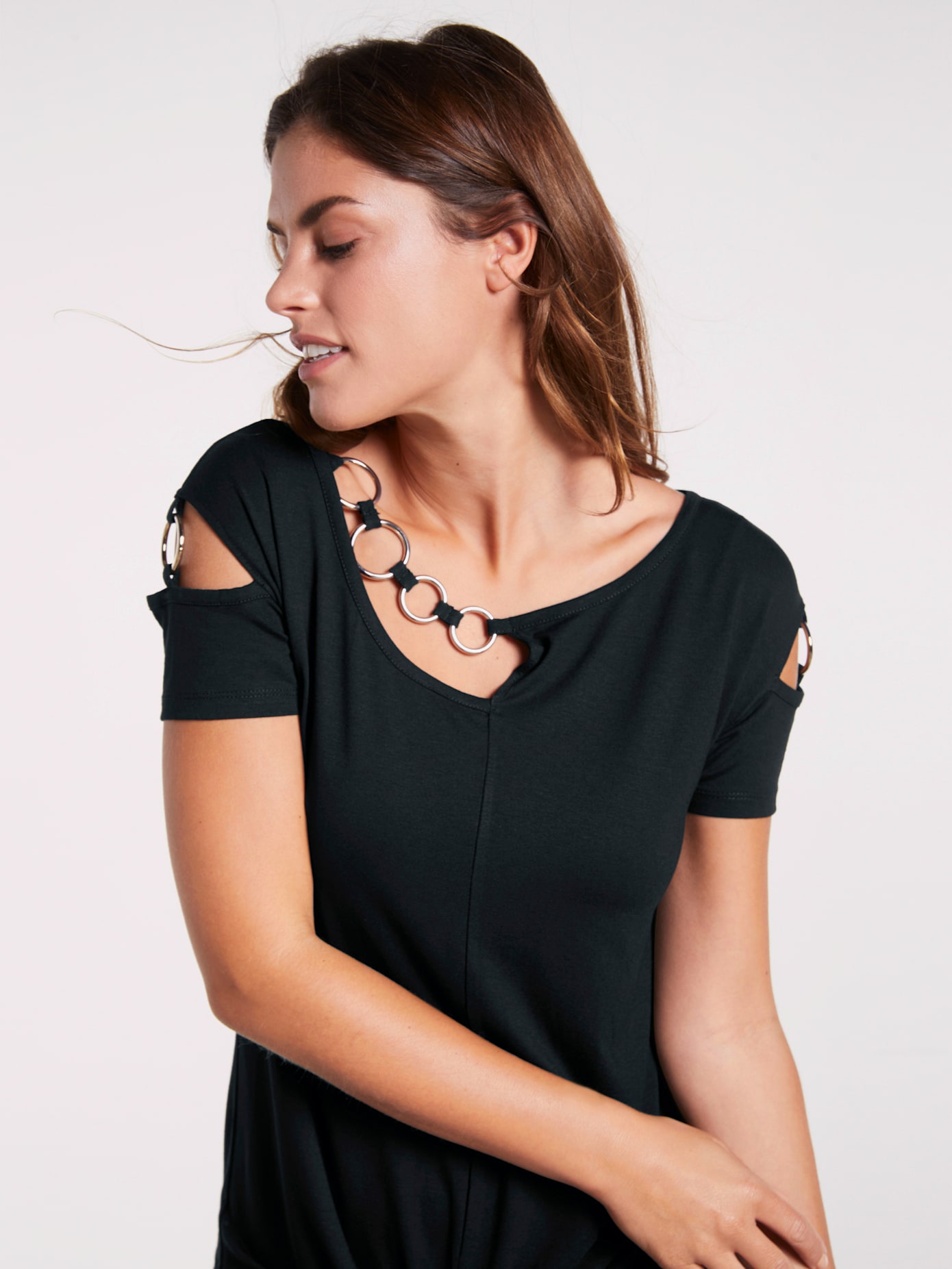 Shirt éléments décoratifs à l'encolure et aux manches