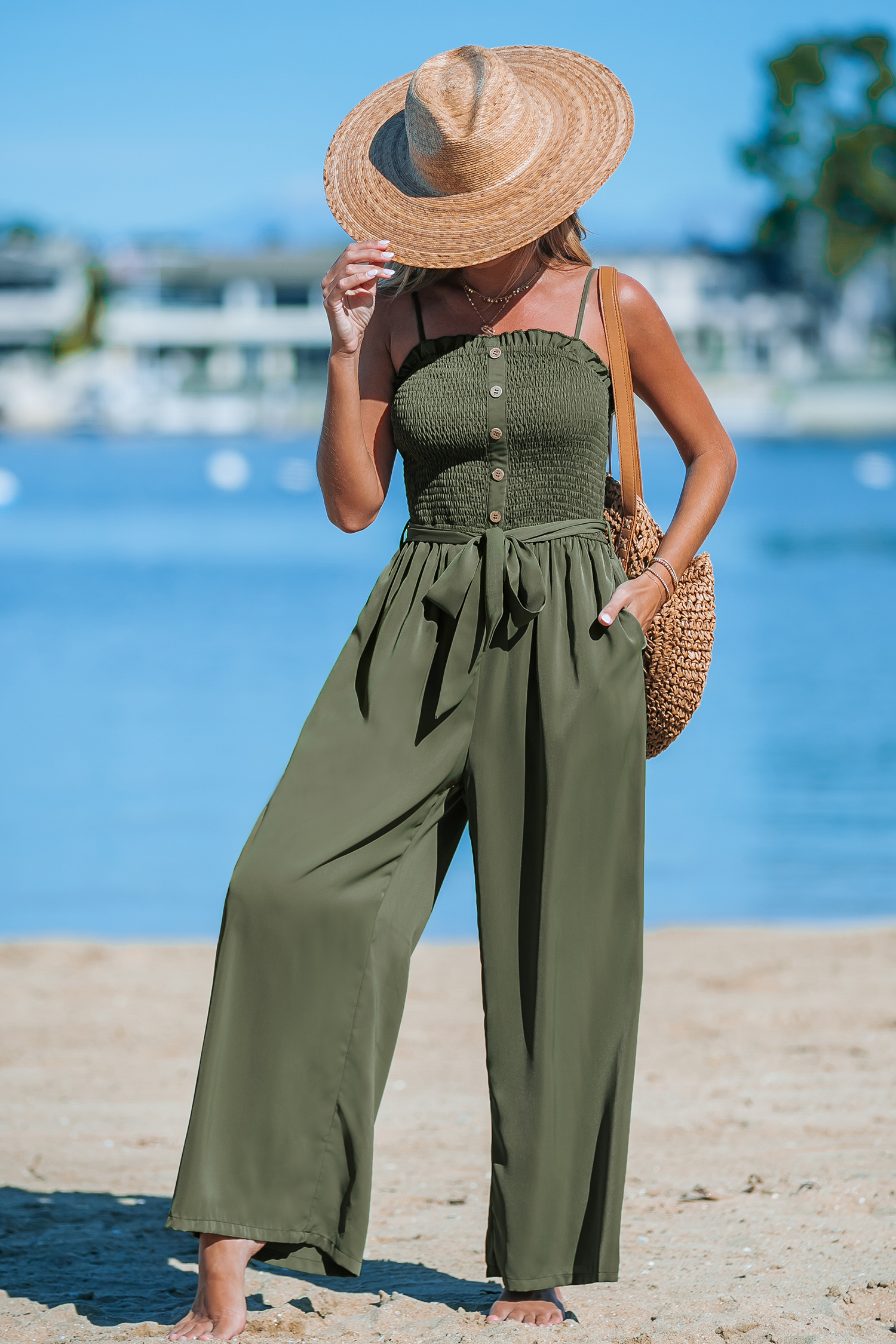 Combinaison à col carré et jambes droites olive