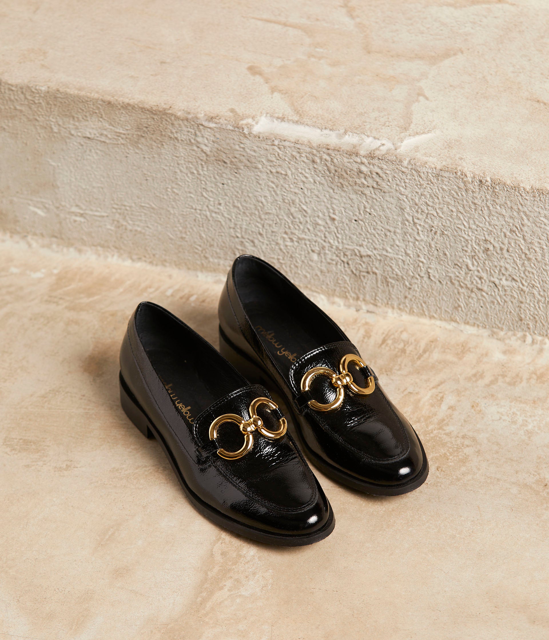 Mocassins noirs vernis Adina