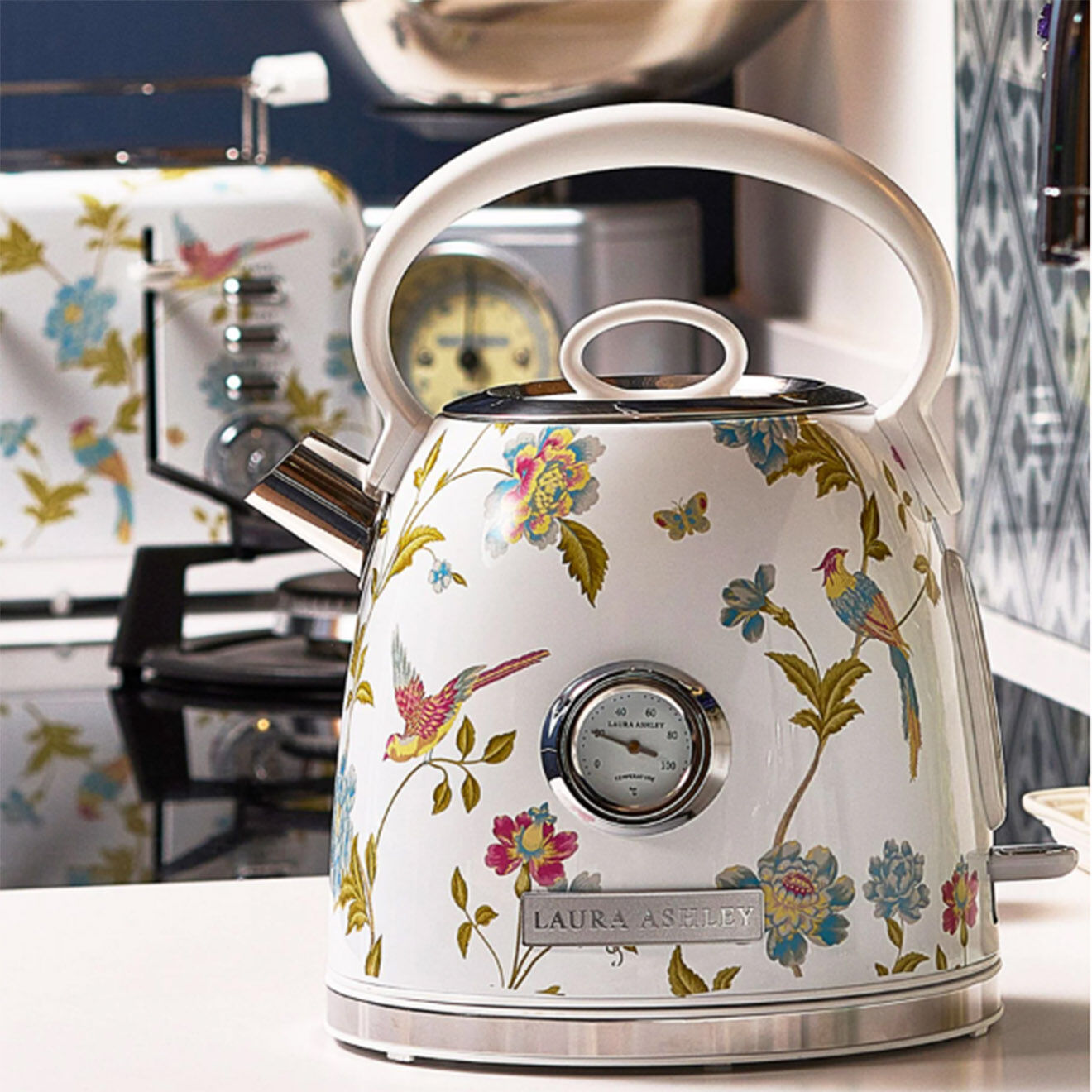 Laura Ashley Bouilloire Elveden 1.7L blanche
