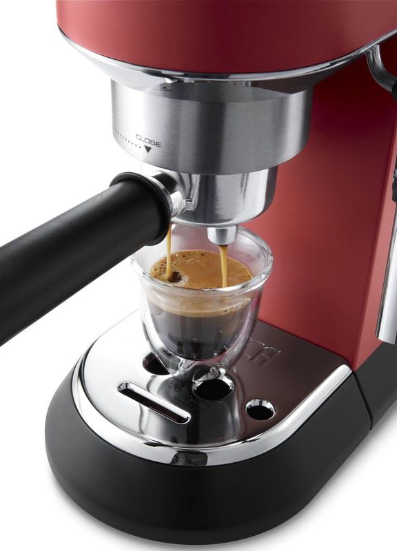 De'Longhi - Dedica Style EC685.R - Pistonmachine - Rood - Metalen Behuizing
