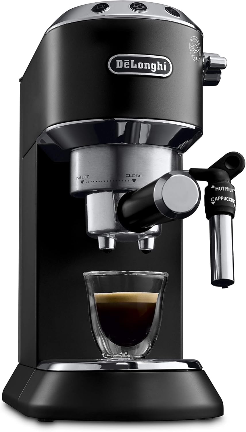 De'Longhi Dedica Style EC685.W, Machine à Café à Pompe en Acier Inoxydable Pour Café Moulu ou Dosettes, Machine à Espresso et Cappuccino, Réservoir de 1,3L, Système Anti-goutte, Blanc