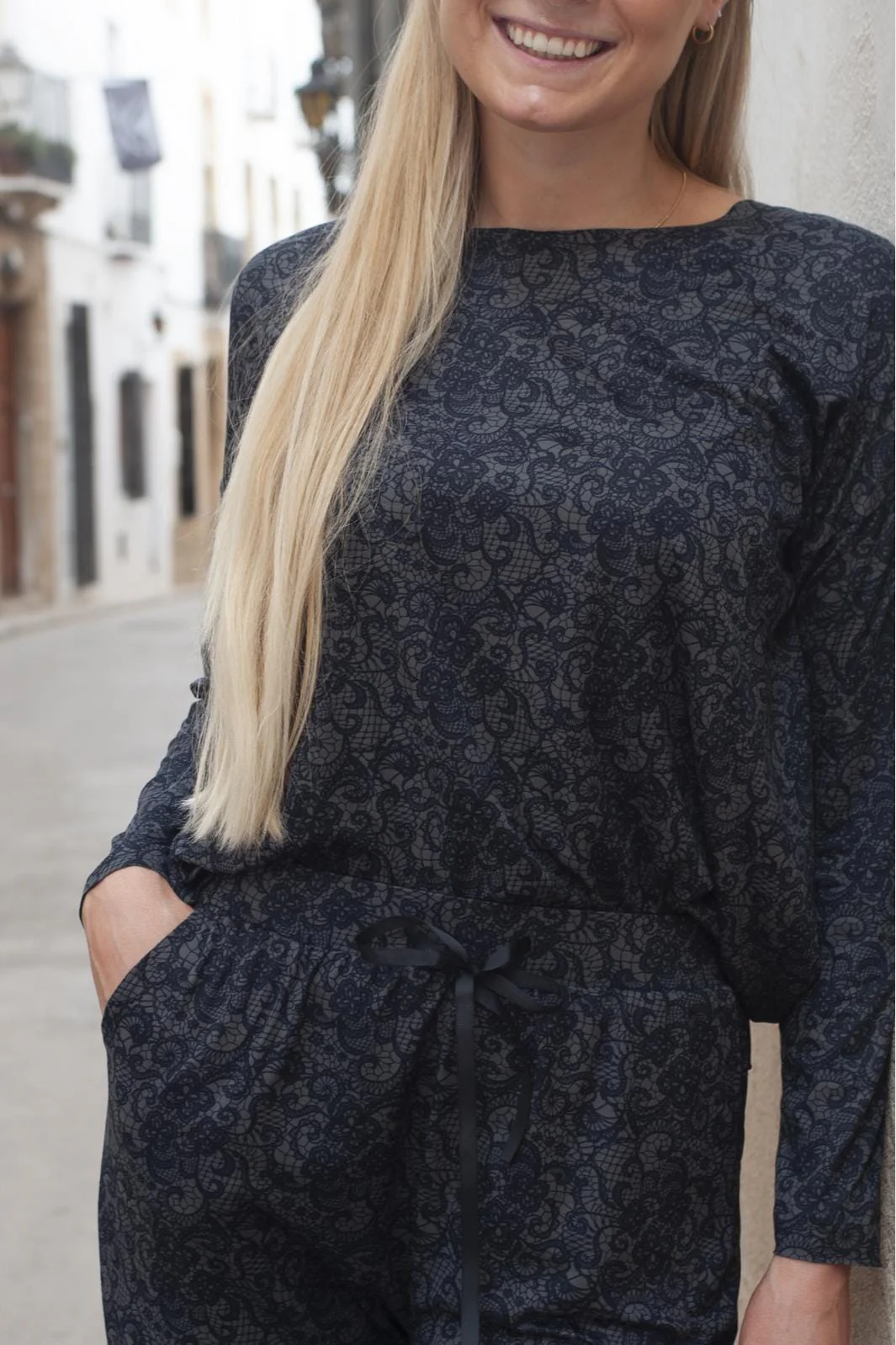 Liberte Alma-Ls-Top black grey lace