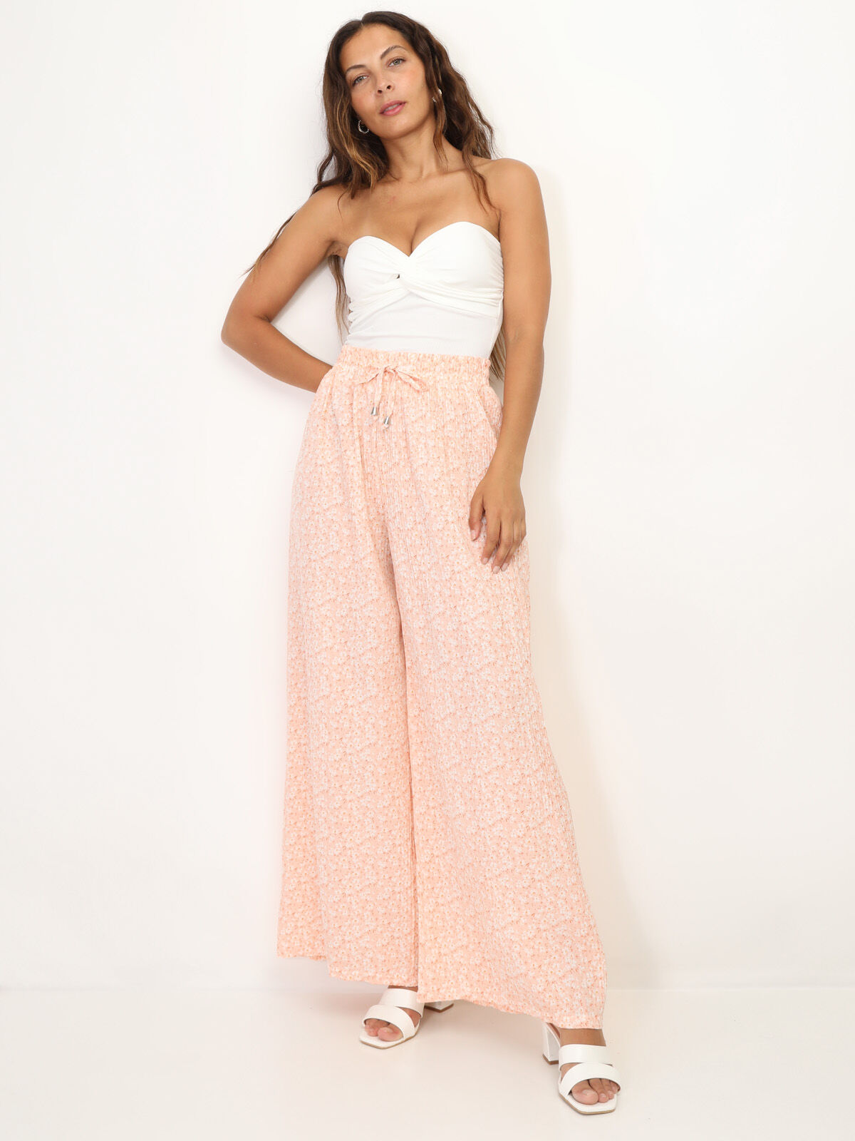 Pantalon plissé à motif floral- Rose