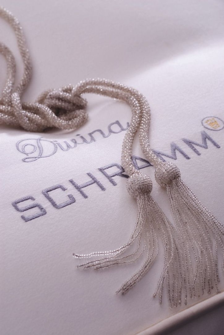 Schramm Divina Matras