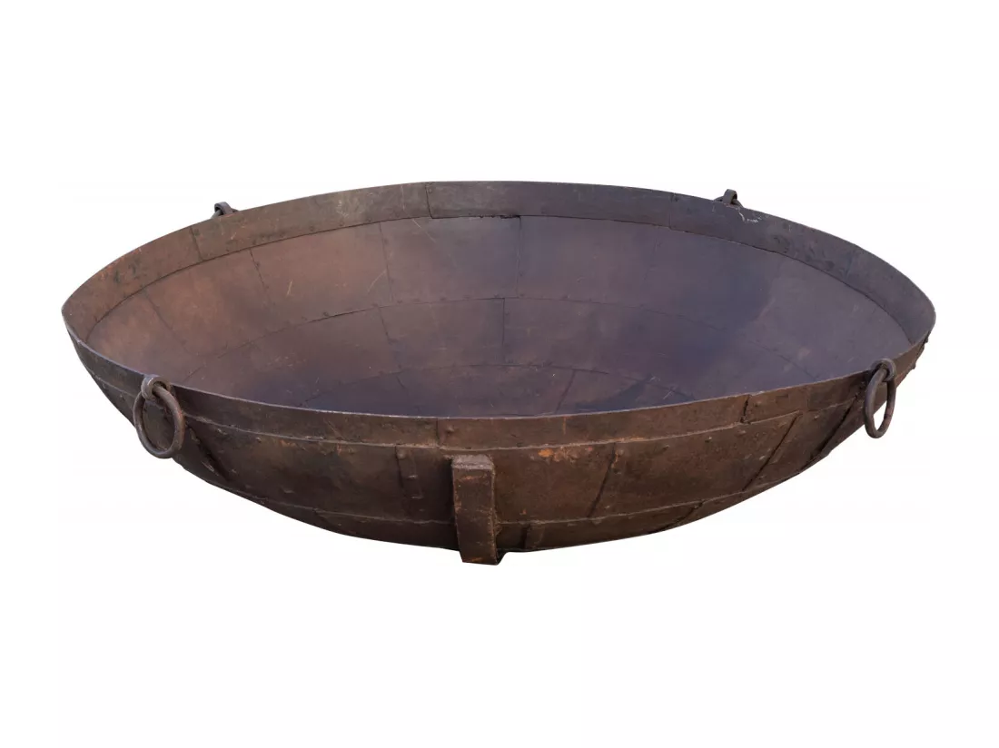 BISCOTTINI Brasero - Fer Forgé Finition Antique - Foyer Extérieur en Métal - Brasero - Coupe à Feu d'Extérieur - Décoratif - Jardin - Coupe en Fer Vintage - 177x177x52cm