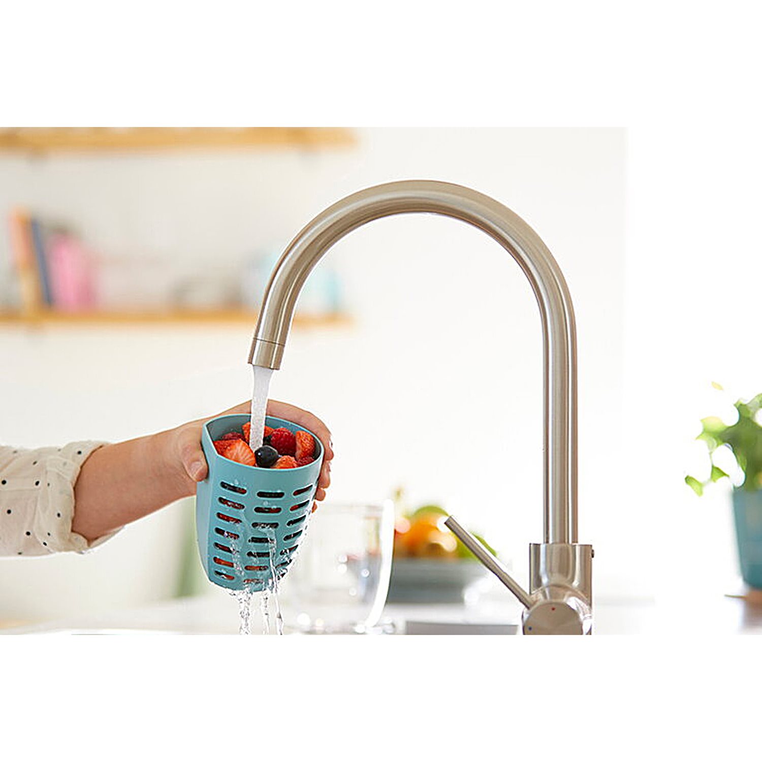 Mepal Ellipse Fruit & Veggie Pot vivid blue