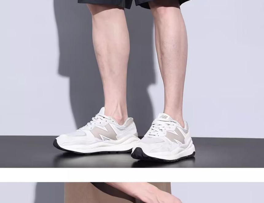 jaywoon - Camouflage shorts met trekkoordtaille