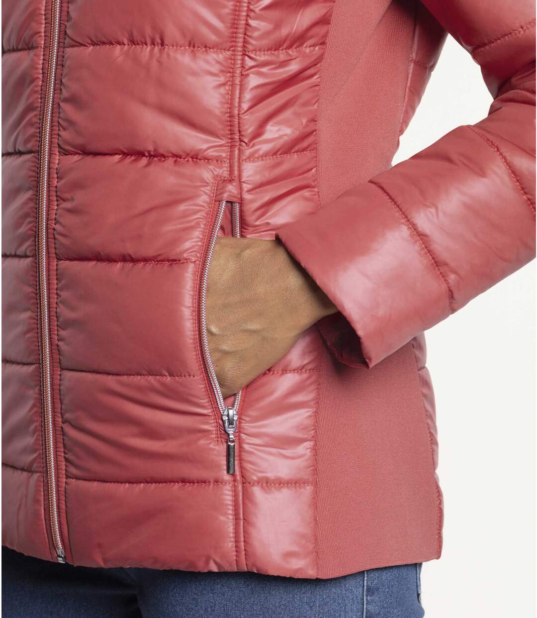 Doudoune Zippée Empiècements Elastiqués