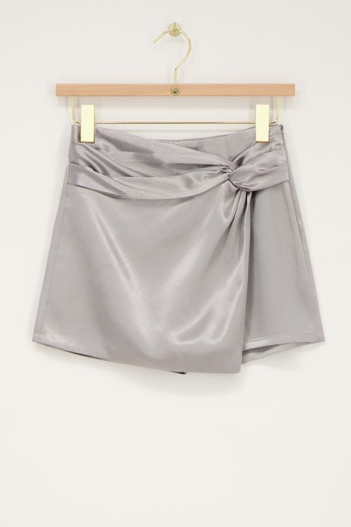 Zilverkleurige skort met overslag