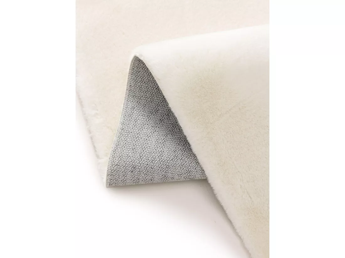 Tapis en fausse fourrure Furry Crème 70x200 cm