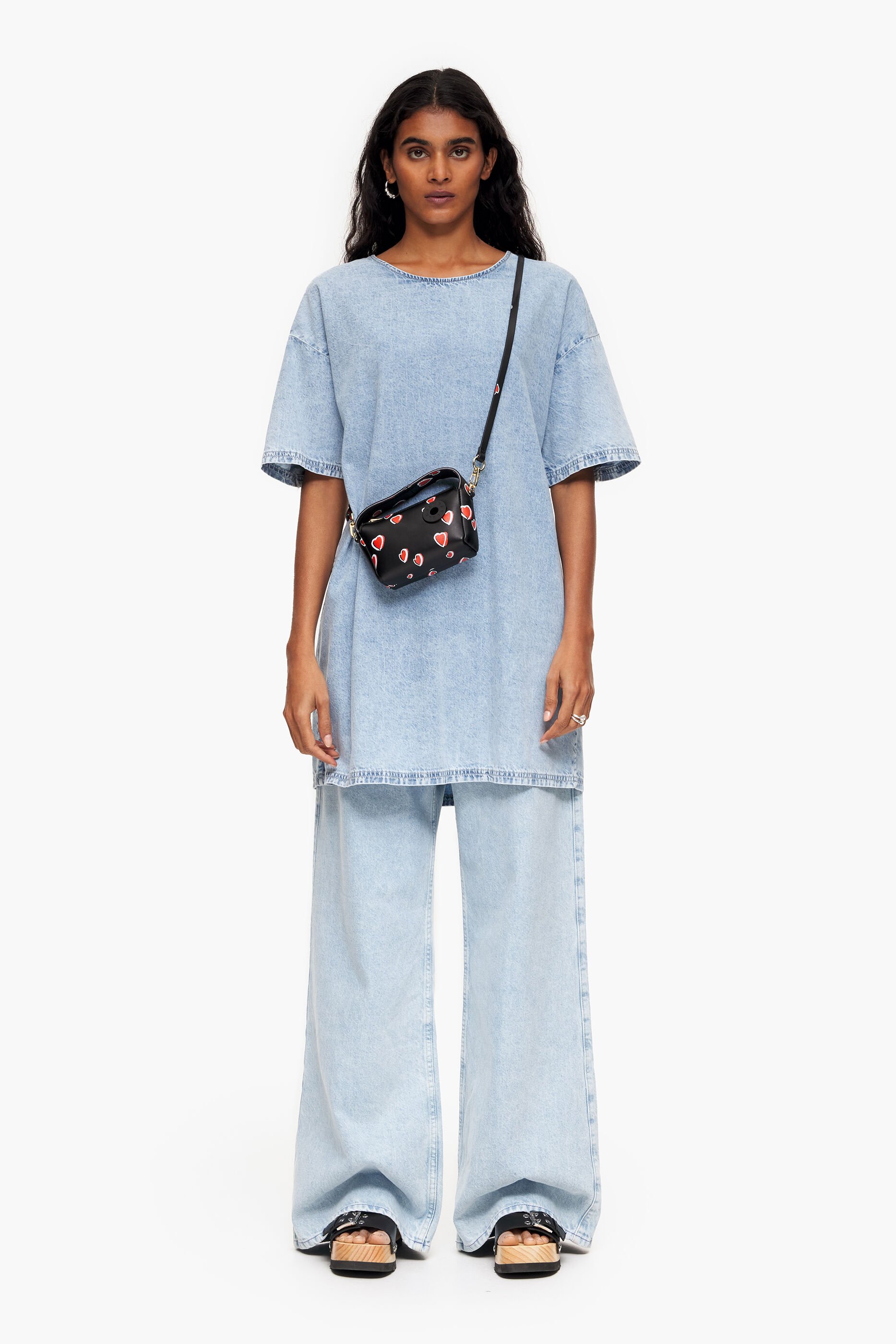 vestido curto jeans azul