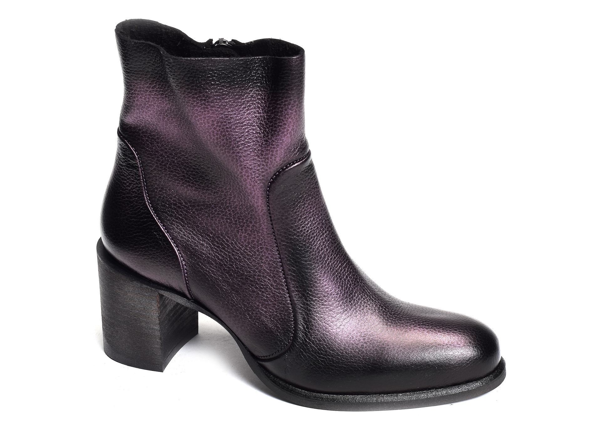 Acon violet