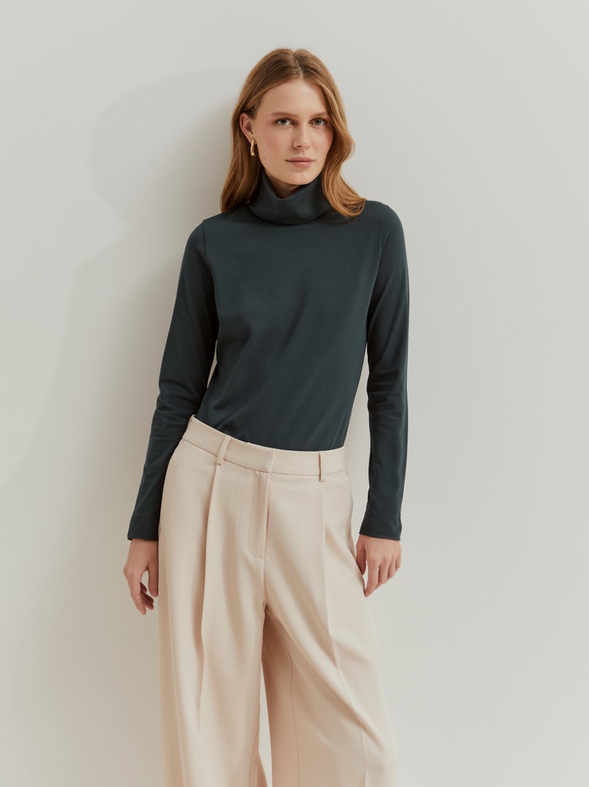 Camisola de gola alta com algodão