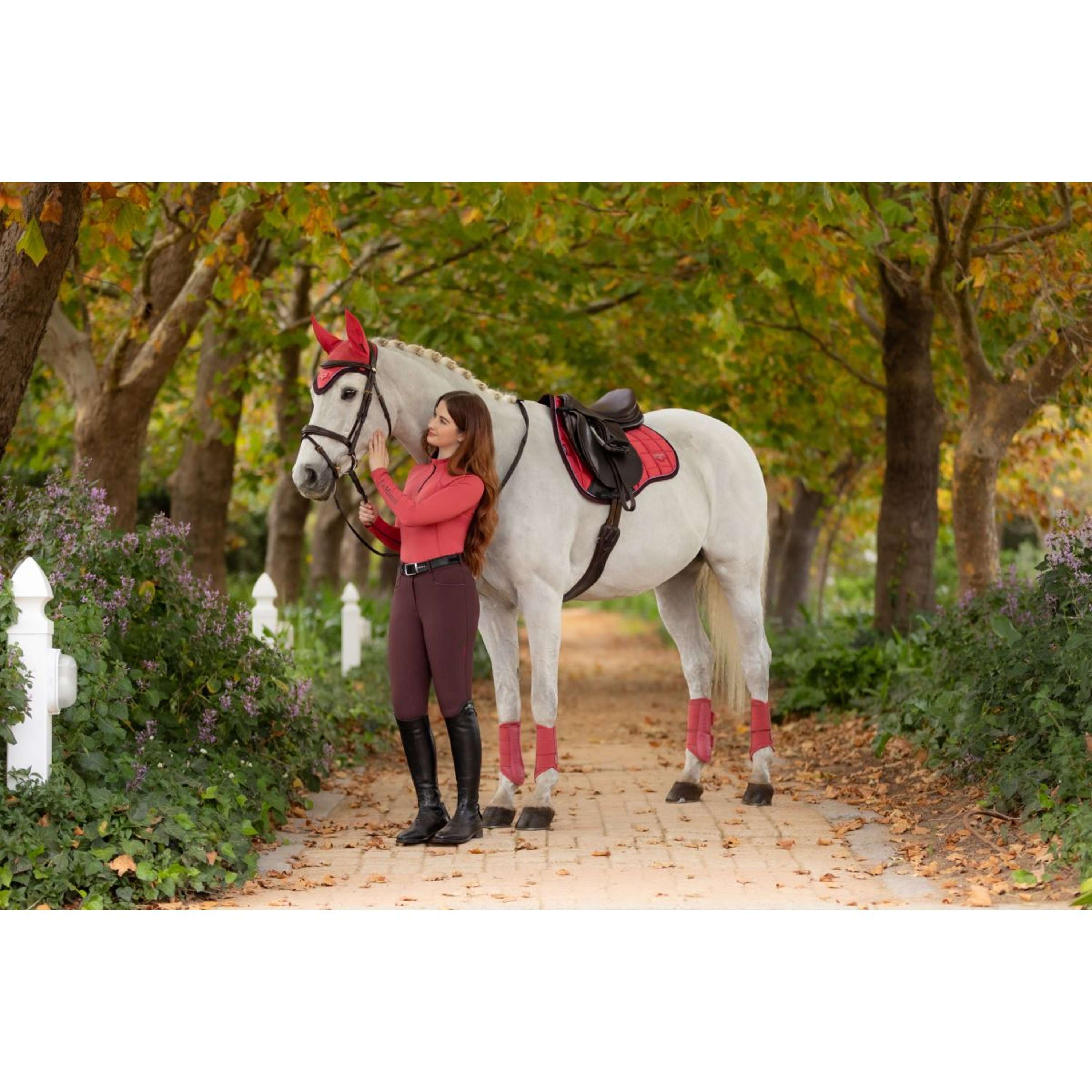 LeMieux Zadeldekje Loire Classic Veelzijdigheid Cranberry