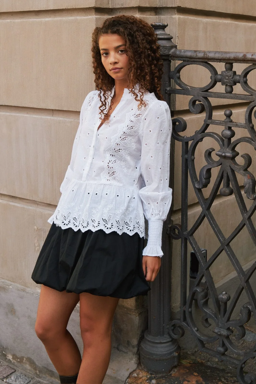 Neo Noir Stela Short Balloon Skirt