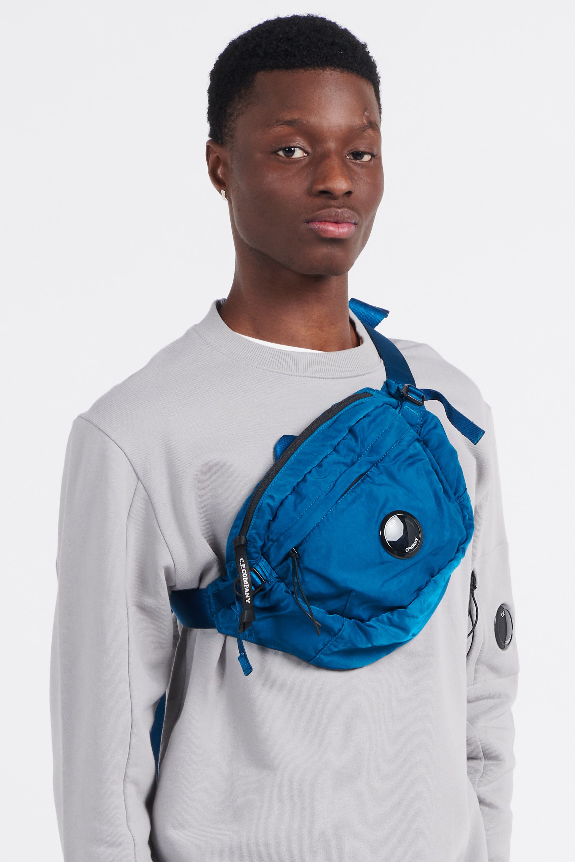 C.P. COMPANY Sac bandoulière  NYLON B CROSSBODY PACK Bleu
