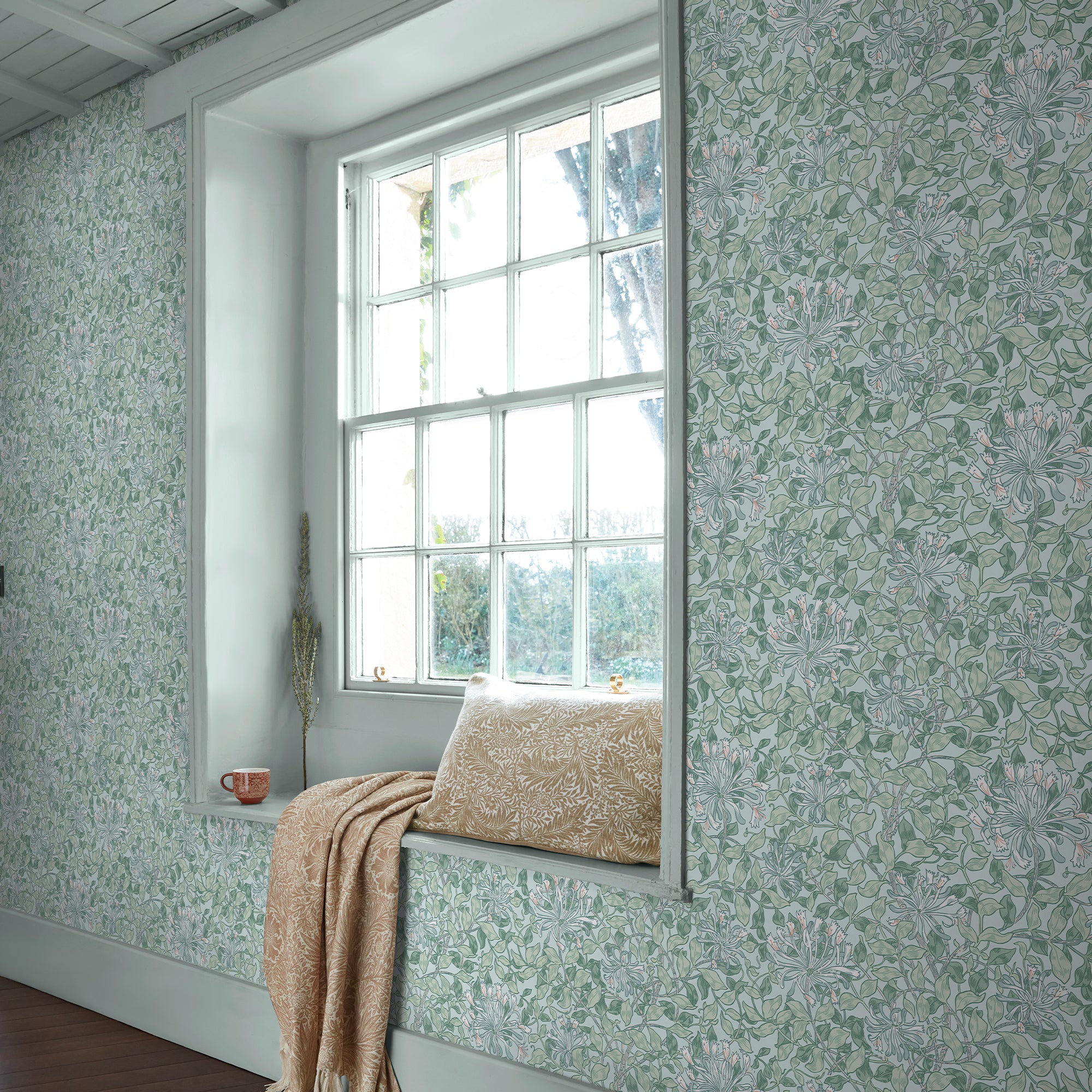 William Morris at Home Vliesbehang - Honeysuckle Breeze - 1000x52