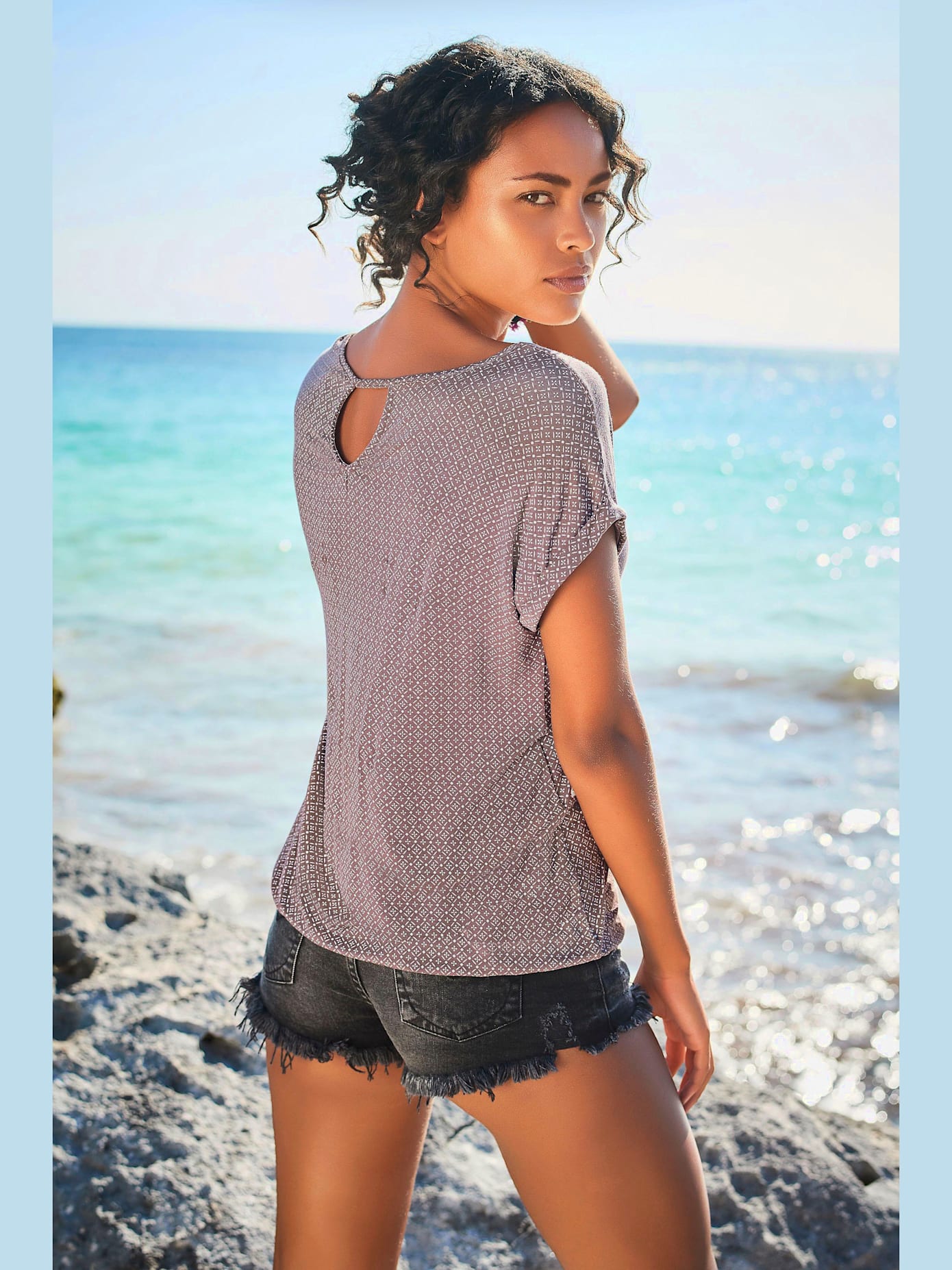 Lot de 2 t-shirts lascana
