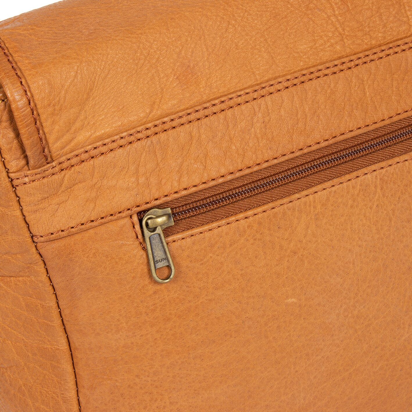 Justified Annapurna Flap-over Bag A4 Cognac