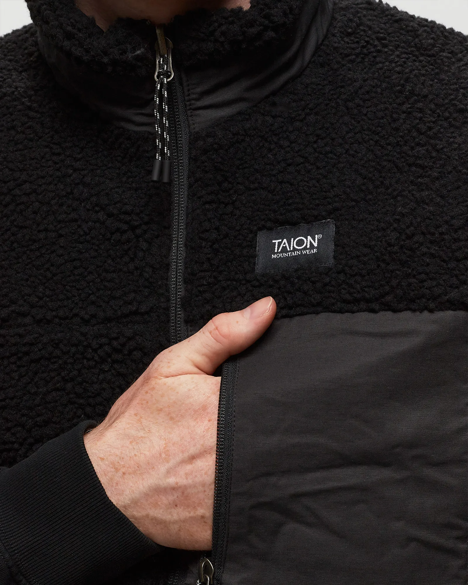 Taion DOWN X BOA REVERSIBLE VEST