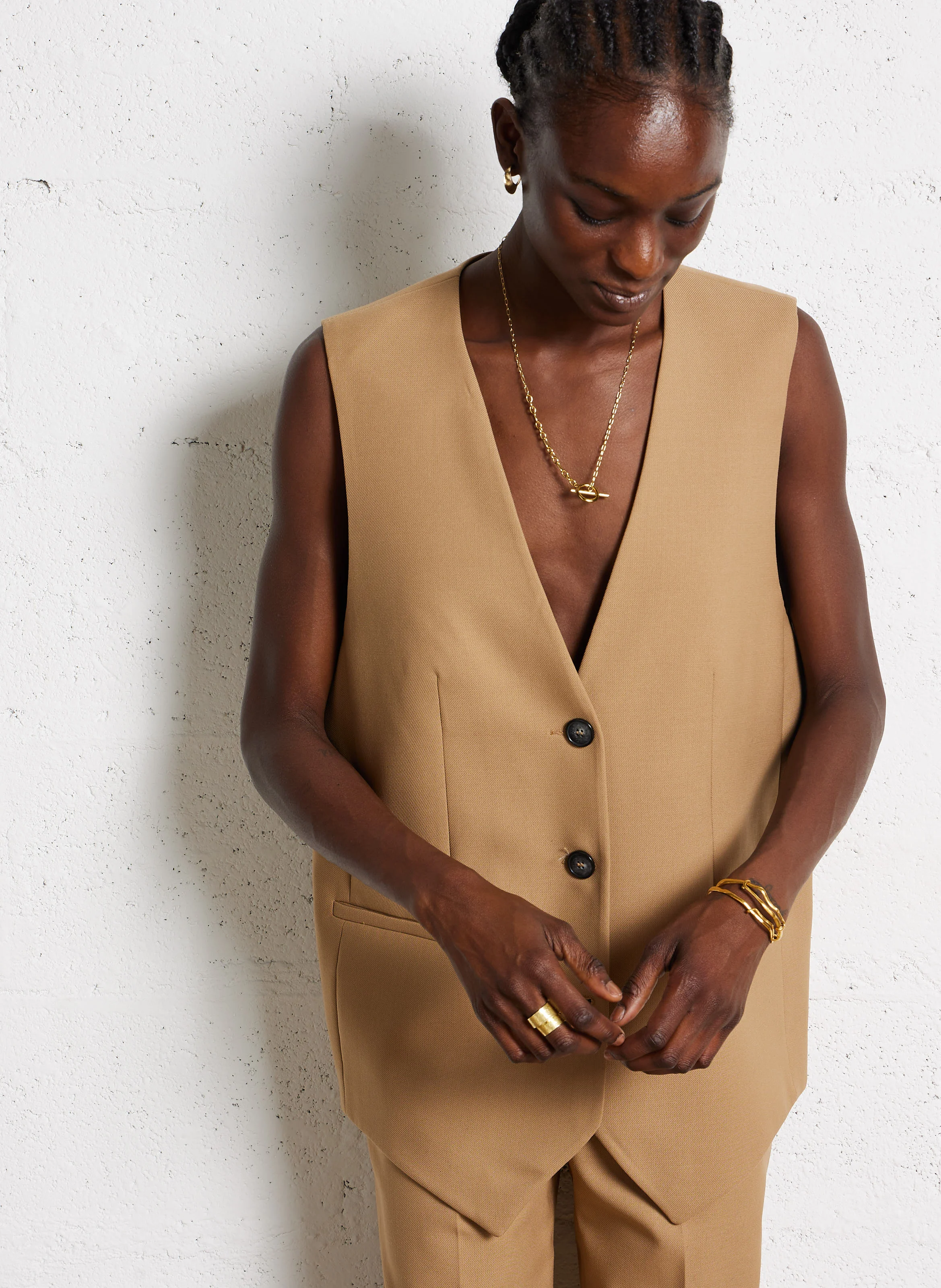 CHLOTILDE - Gilet de costume long sans manches| Beige