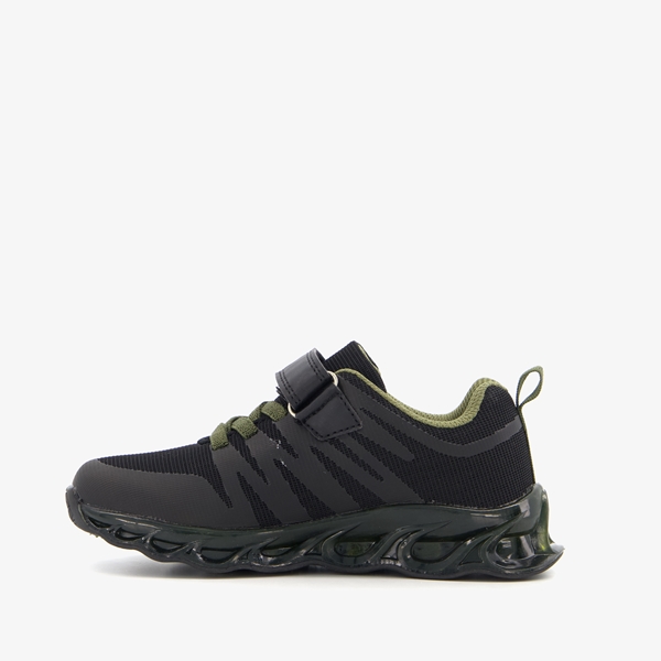 Blue Box jongens sneakers zwart met lichtjes