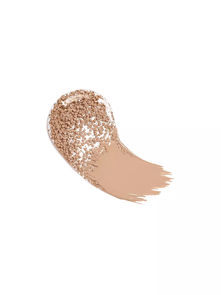 CHANEL  GLEICHT AUS – VERLEIHT LEUCHTKRAFT – SPENDET FEUCHTIGKEIT 20ML camel