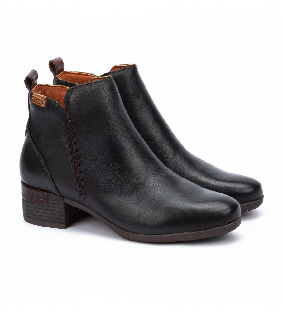 Botas de tornozelo Pikolinos Malaga em couro preto