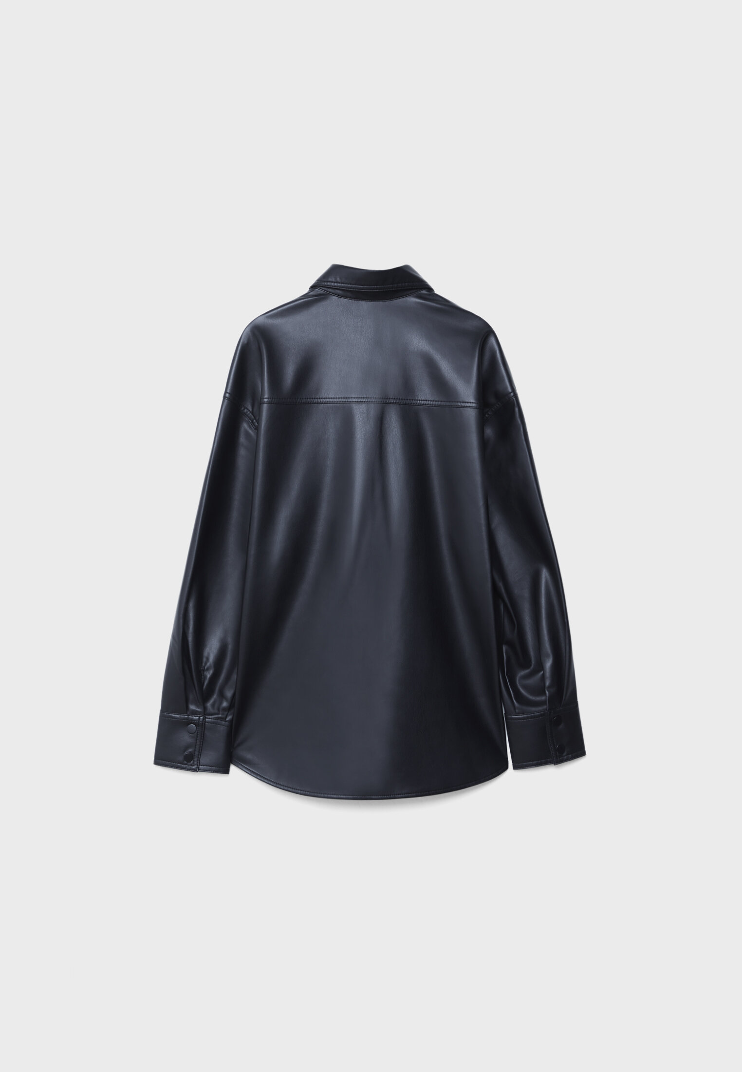 Camisa básica de couro sintético