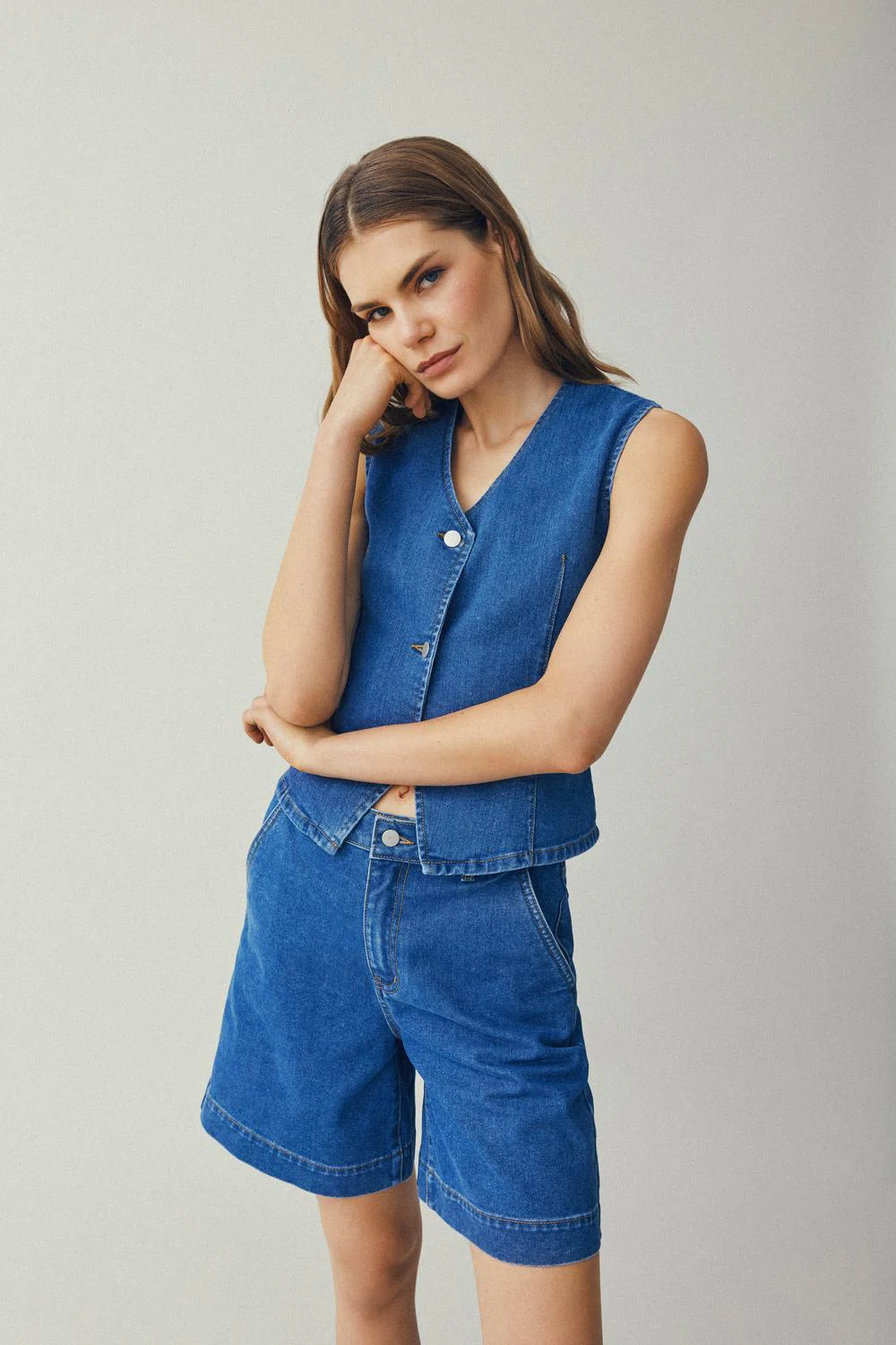 Vila  Vikenya denim shorts - Medium Blue Denim