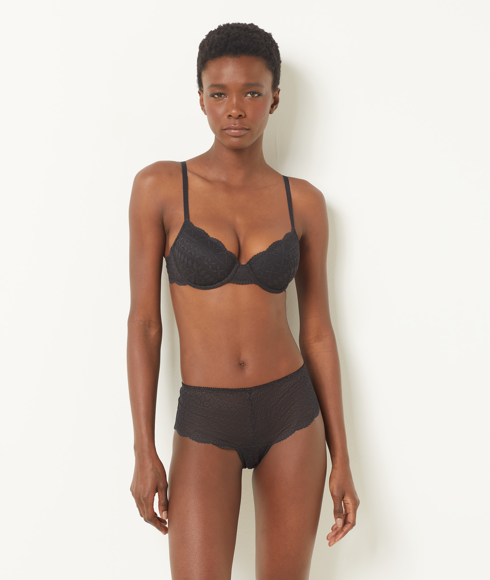 Shorty en dentelle