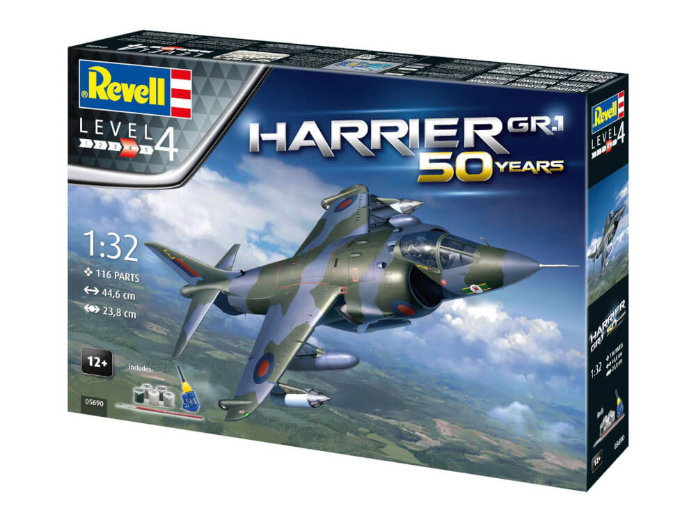 Geschenkset Harrier GR.1, 50 Years, Revell Modellbausatz mit Basiszubehör