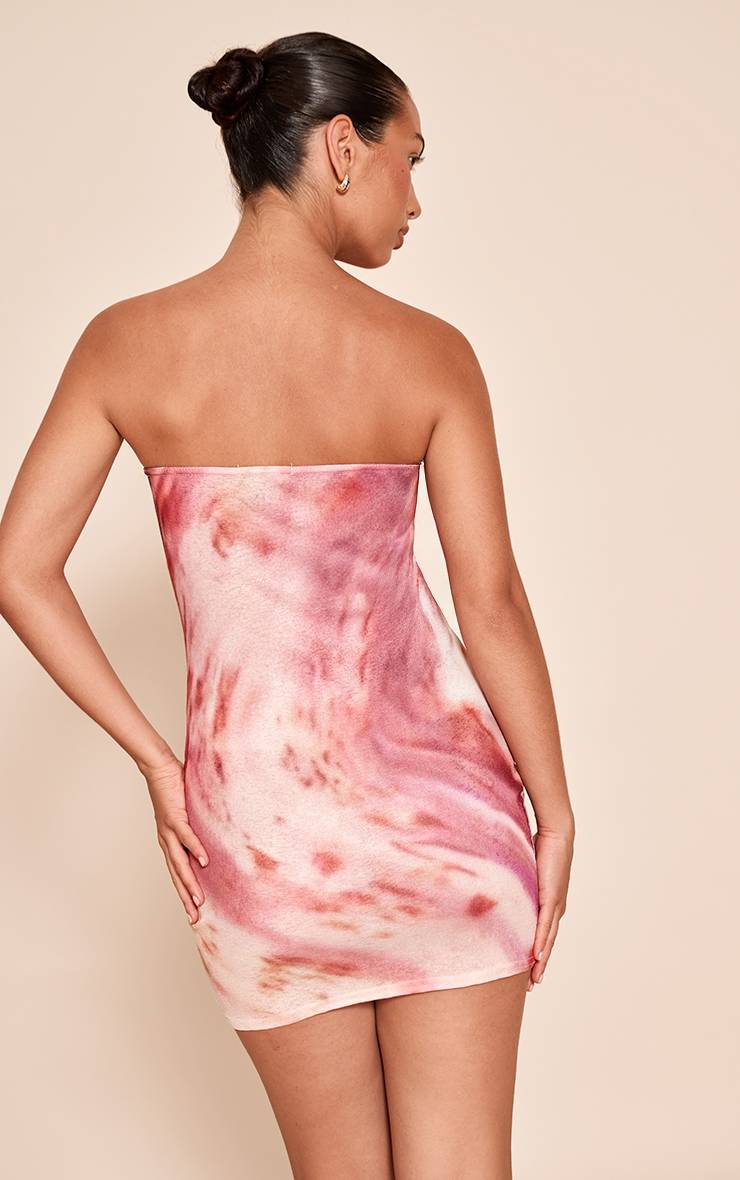 Rose Robe Courte Bandeau En Tissu Plissé À Imprimé Abstrait Floral