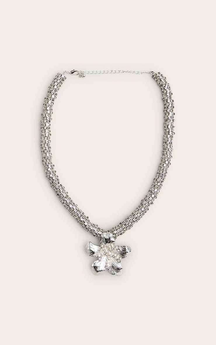 Argenté Collier Plastron À Fleur